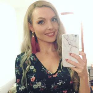 Meet your Posher, Lana